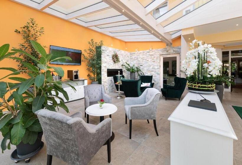 Appartment Hotel Victoria