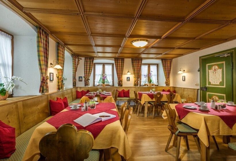 住宿加早餐  Gästehaus Enzianhof Hotel Garni