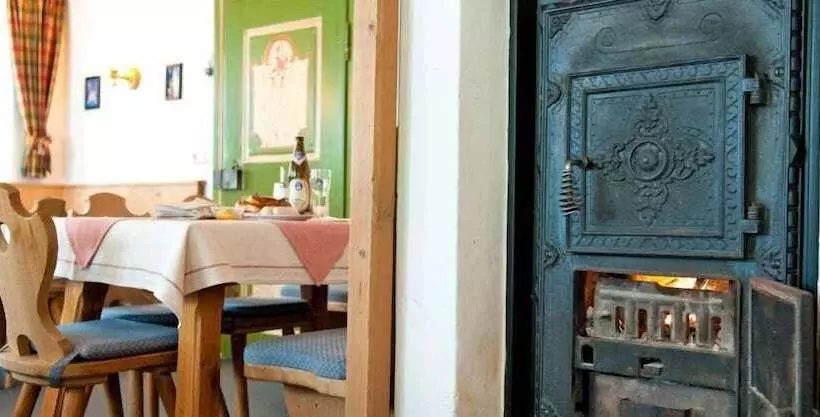 צימר Gästehaus Enzianhof Hotel Garni