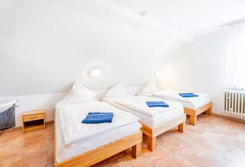 Bed and Breakfast My Pension Stuttgart Airport Messe