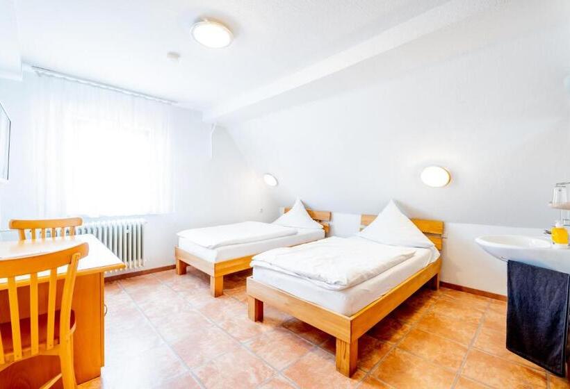 Bed and Breakfast My Pension Stuttgart Airport Messe