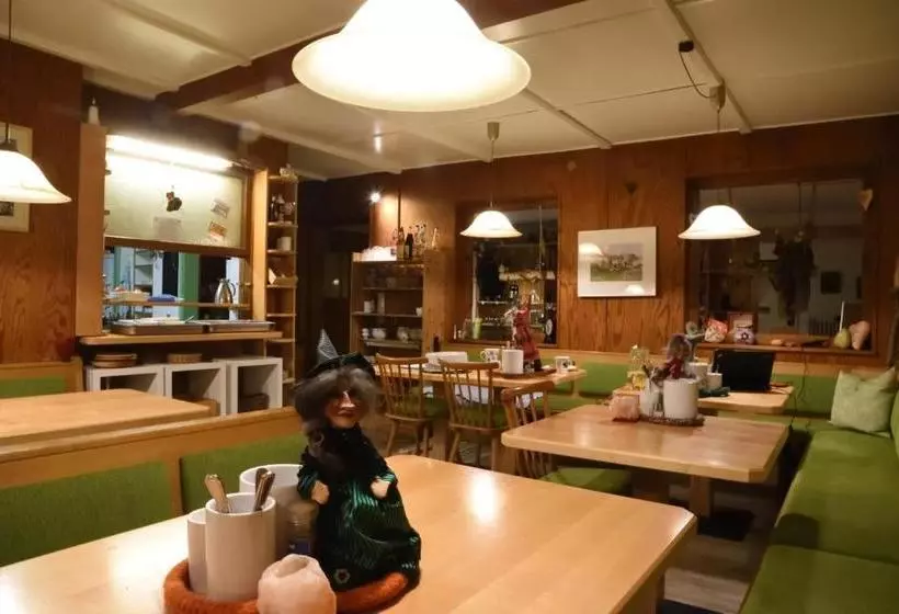 مبيت وإفطار Pension Schwarzenbach