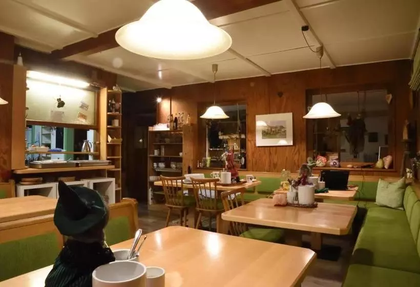 مبيت وإفطار Pension Schwarzenbach