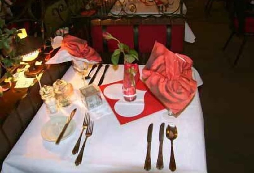 Garni Hotel Adler Post