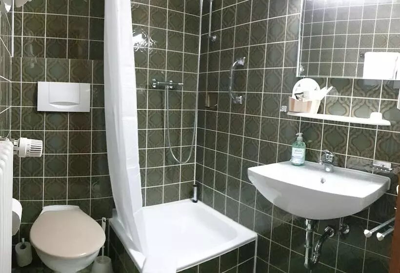 Garni Hotel Adler Post