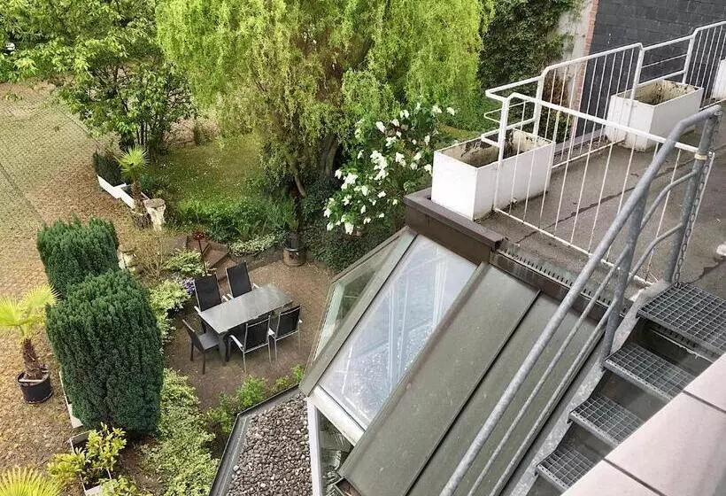 ホテル Ambiente Et Art