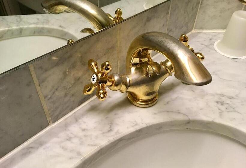 هتل Ambiente Et Art