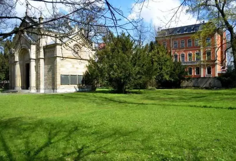 هتل & Apartments Fürstenhof Am Bauhaus