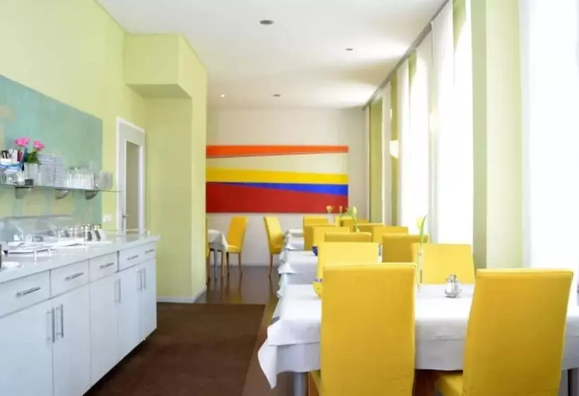 هتل & Apartments Fürstenhof Am Bauhaus