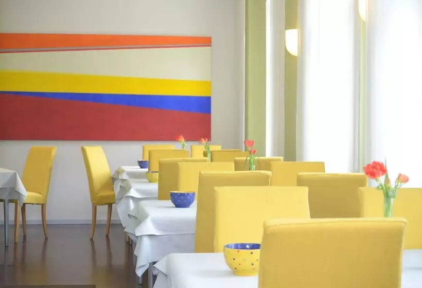 هتل & Apartments Fürstenhof Am Bauhaus