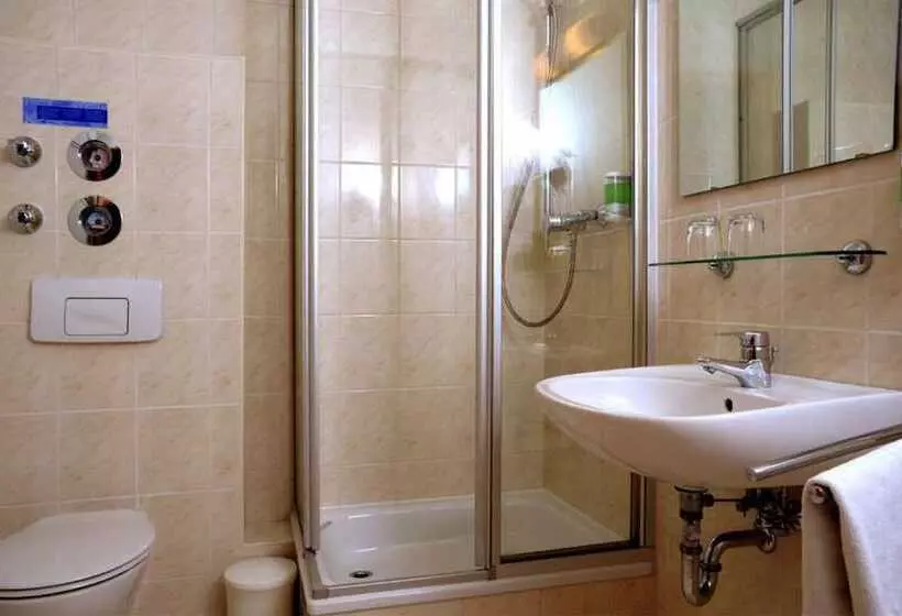 هتل & Apartments Fürstenhof Am Bauhaus