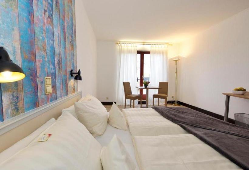 هتل Avenida By Zwei&vierzig