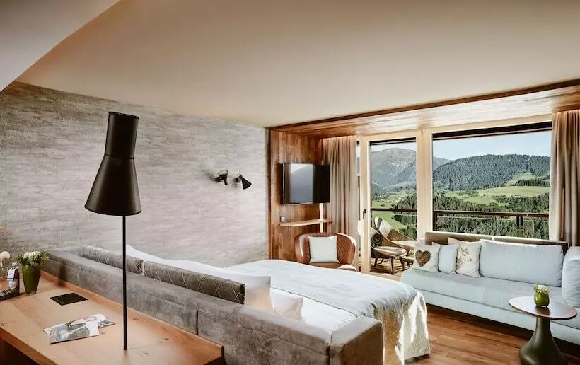 酒店 Bergkristall Mein Resort Im Allgäu