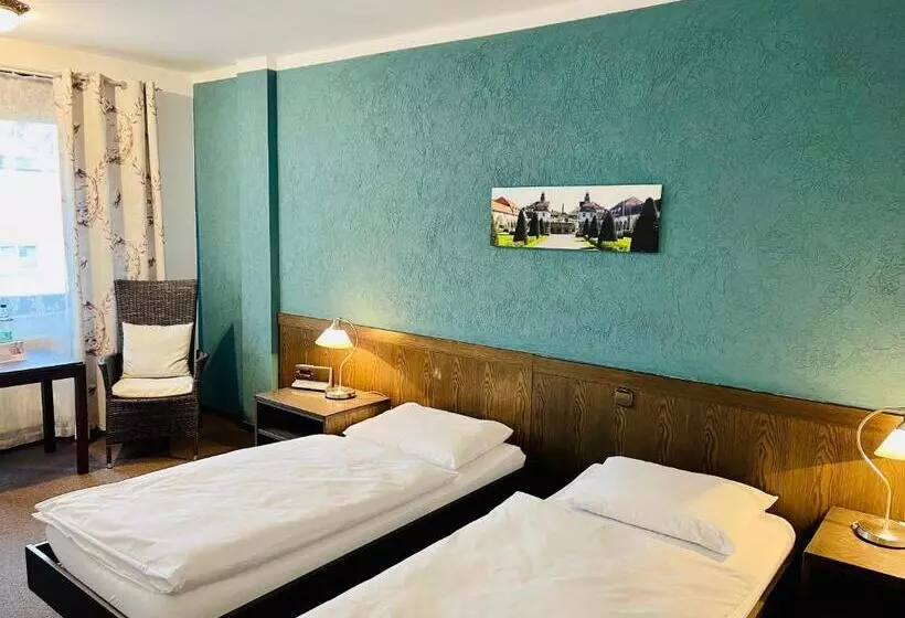 Отель Brunnenhof