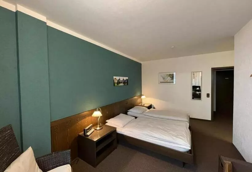 Отель Brunnenhof