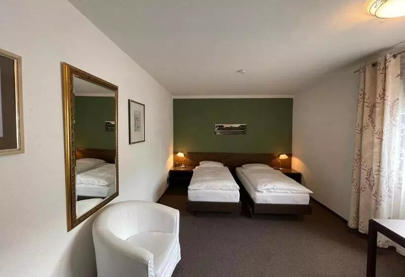 Отель Brunnenhof