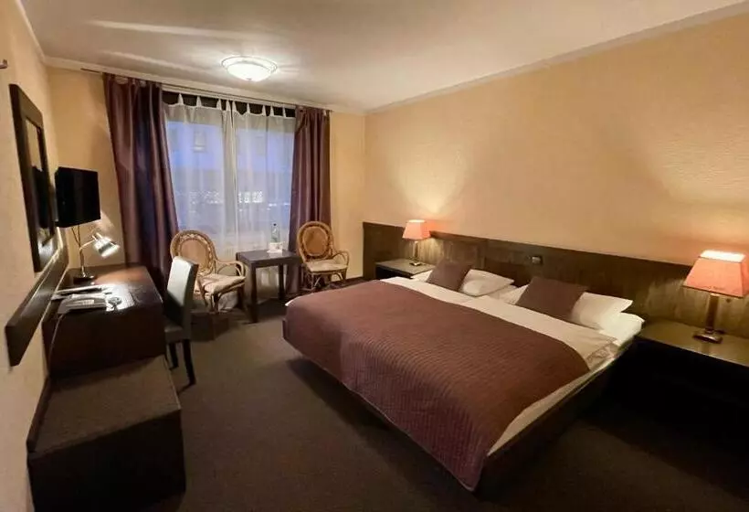 Отель Brunnenhof