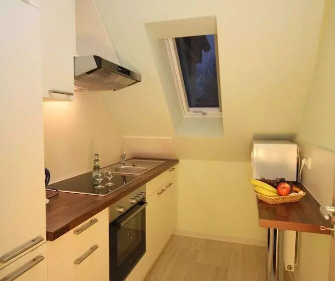 فندق Cafe Schneidewind