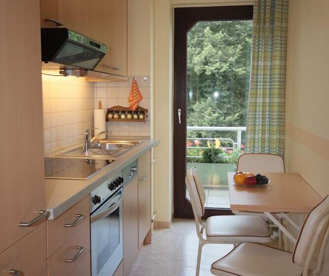 酒店 Cafe Schneidewind