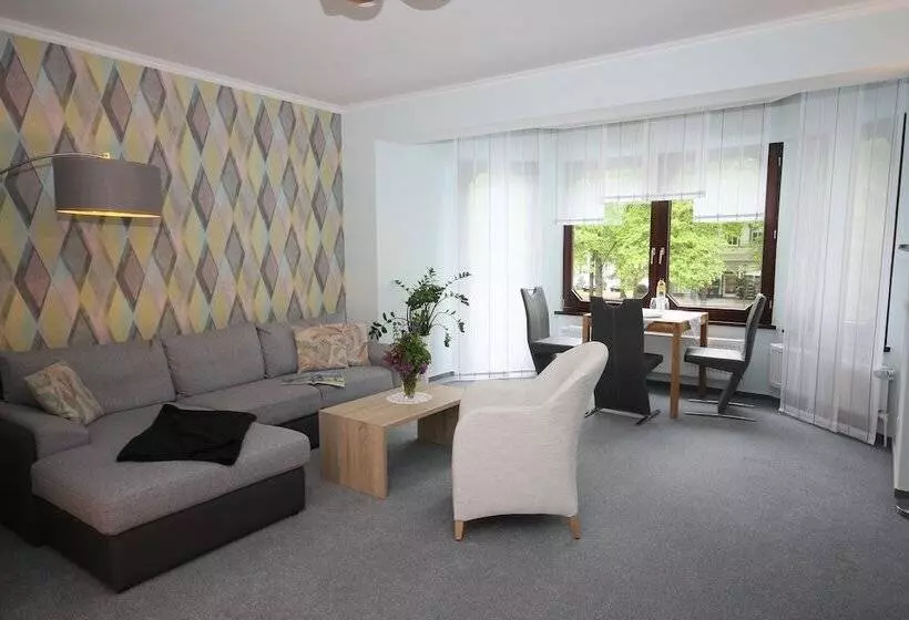 فندق Cafe Schneidewind