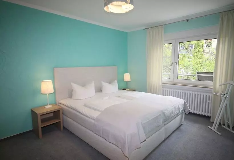 فندق Cafe Schneidewind