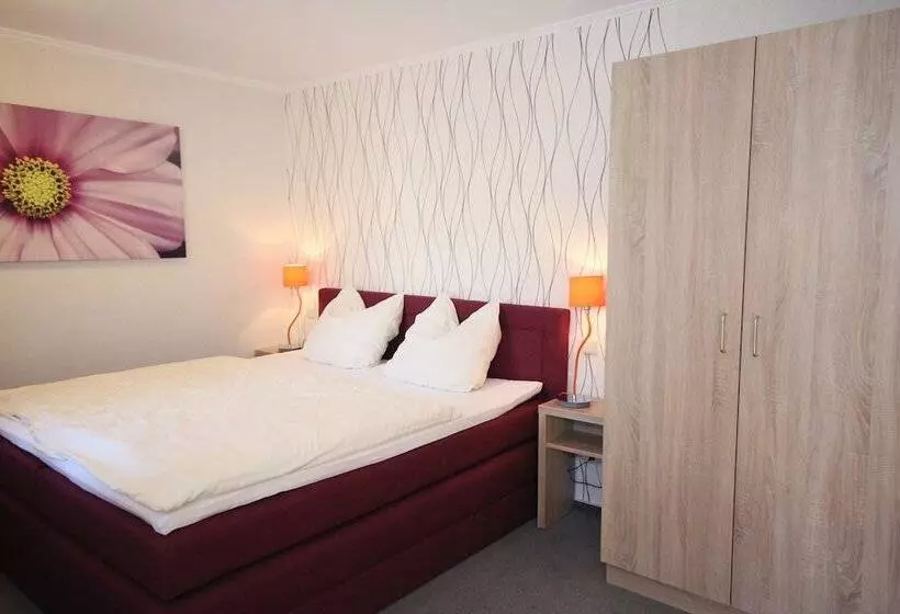 فندق Cafe Schneidewind