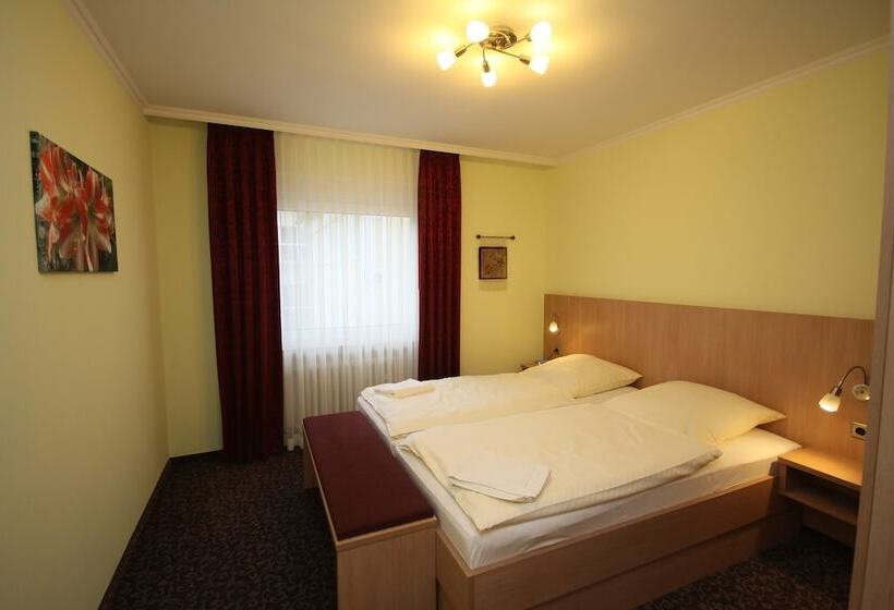 酒店 Cafe Schneidewind