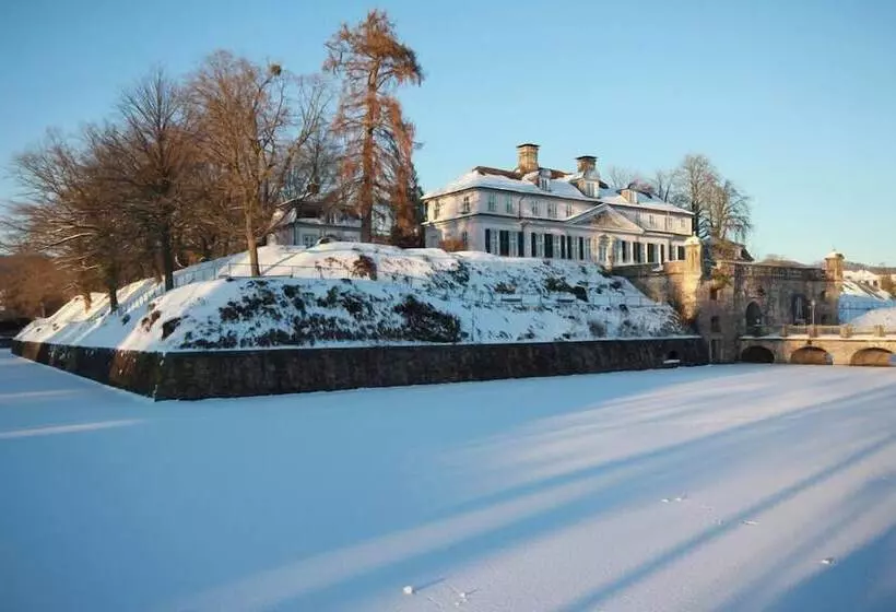 فندق Cafe Schneidewind