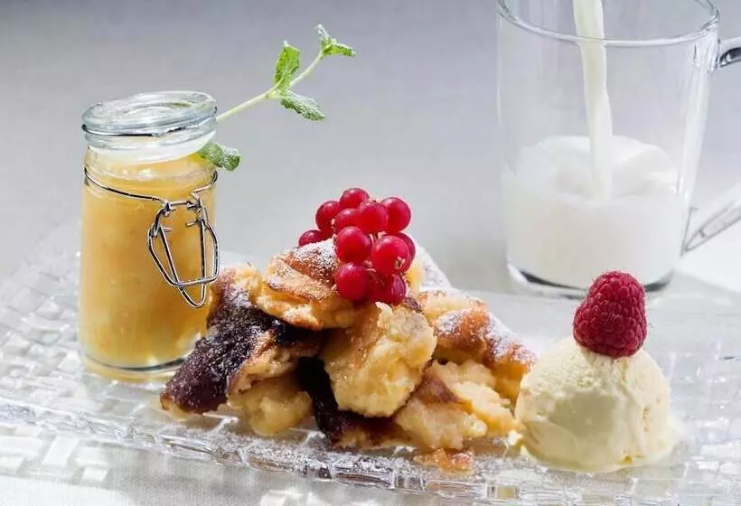 Отель Das Johannesbad Spa & Vitalrefugium