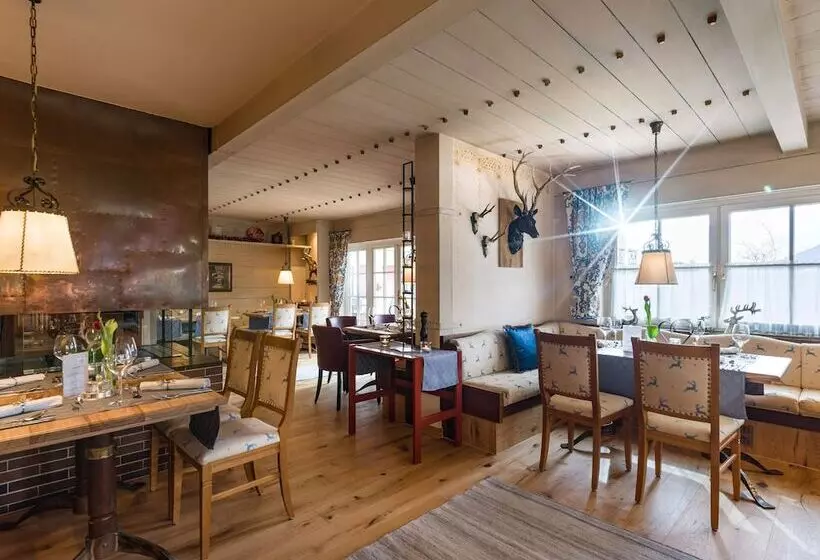 Отель Das Johannesbad Spa & Vitalrefugium