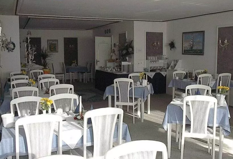 ホテル Garni La Mer