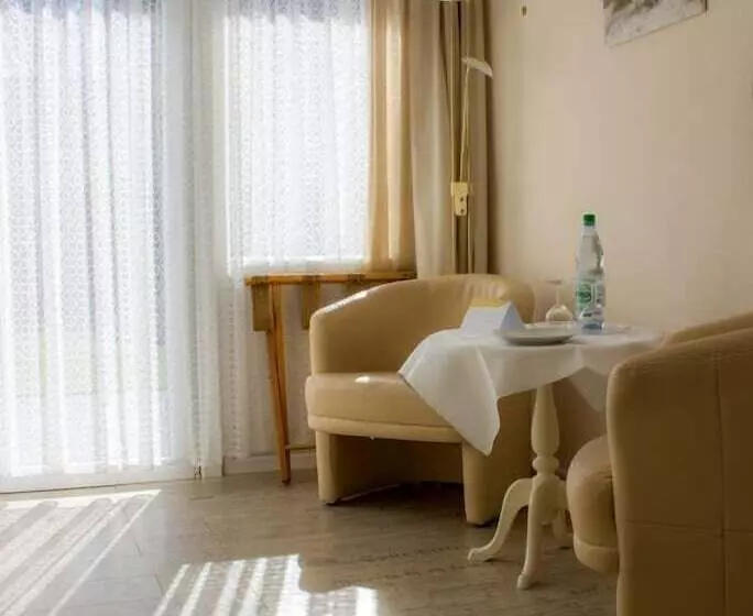 Отель Garni La Mer