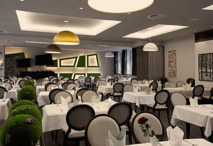 Villa Silva   Oberhof   Nebenhaus Konsum Berghotel Oberhof