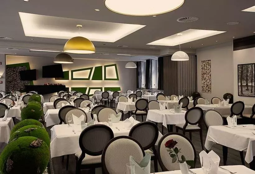 Villa Silva   Oberhof   Nebenhaus Konsum Berghotel Oberhof