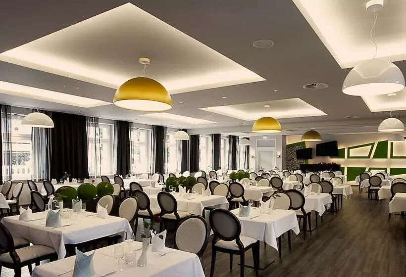 Villa Silva   Oberhof   Nebenhaus Konsum Berghotel Oberhof