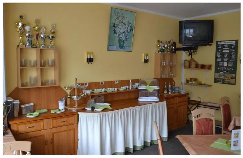 Отель Pension & Restaurant   Zum Harzer Jodlermeister