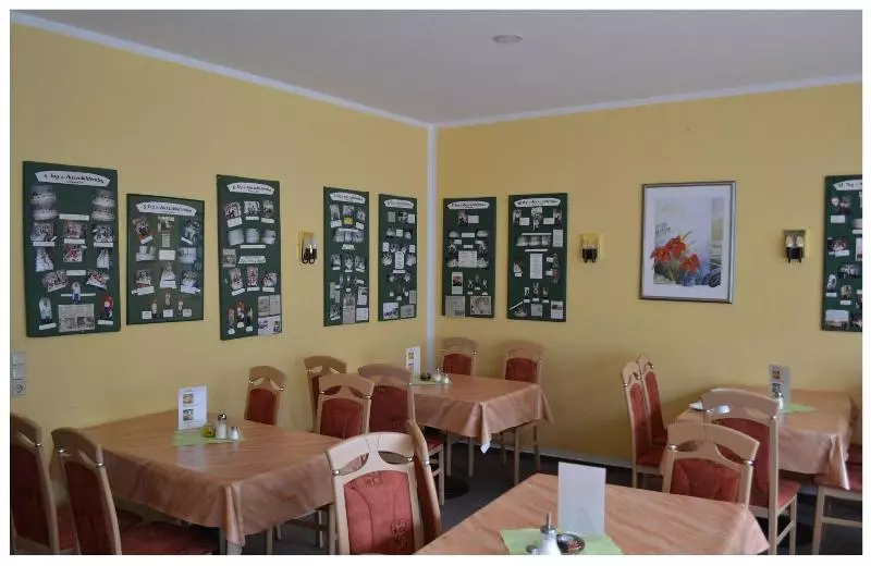 Отель Pension & Restaurant   Zum Harzer Jodlermeister