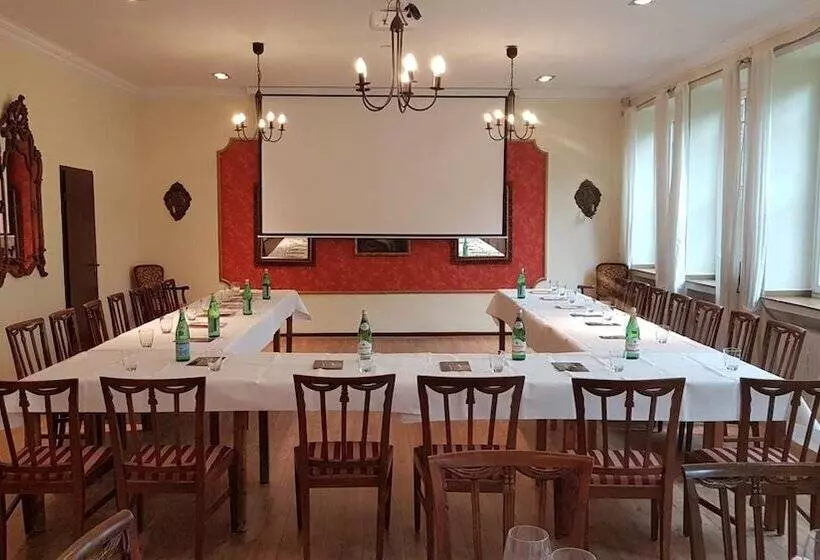 호텔 Residenz Kommende