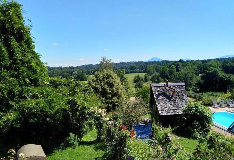 Hotelli Schlossberghof Marzoll