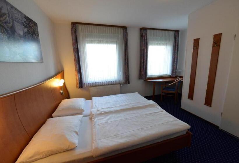 酒店 Trollinger Hof