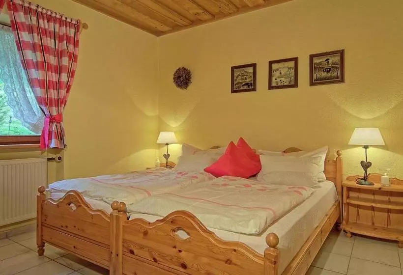 Отель Zechmeister