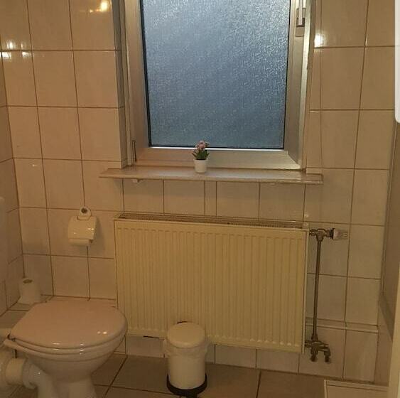 בית מלון כפרי Restaurant Zum Stern