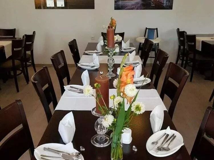 호텔 Restaurant Zum Stern