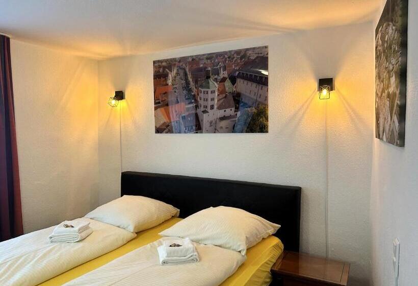 펜션 Brauereigasthof Zur Münz Seit 1586