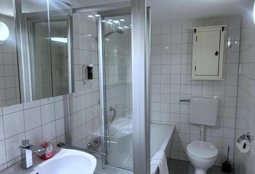 펜션 Brauereigasthof Zur Münz Seit 1586