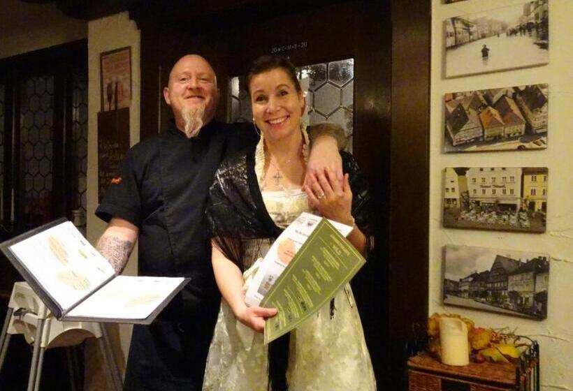 펜션 Brauereigasthof Zur Münz Seit 1586