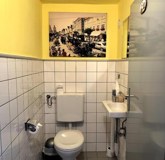 펜션 Brauereigasthof Zur Münz Seit 1586