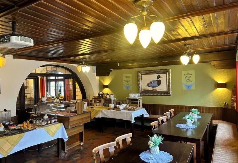 펜션 Brauereigasthof Zur Münz Seit 1586