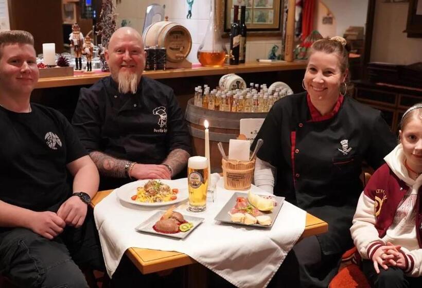 펜션 Brauereigasthof Zur Münz Seit 1586