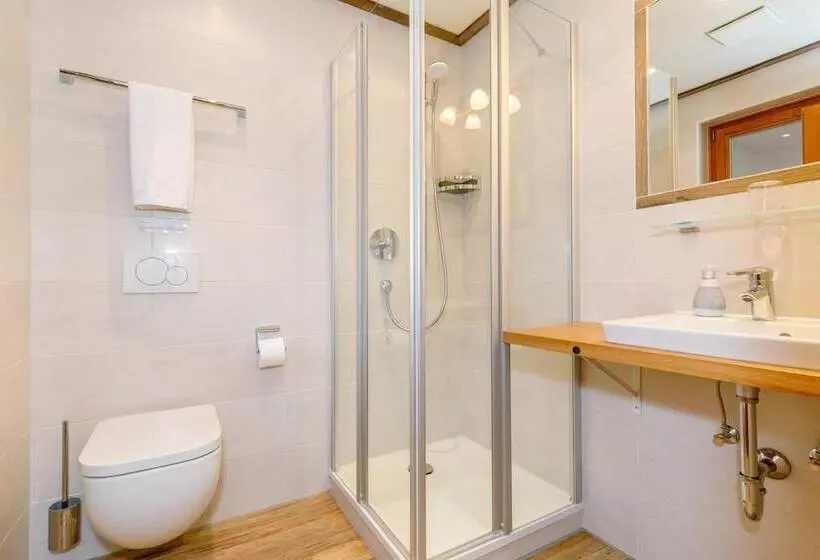 Pensionat Gastehaus Flora